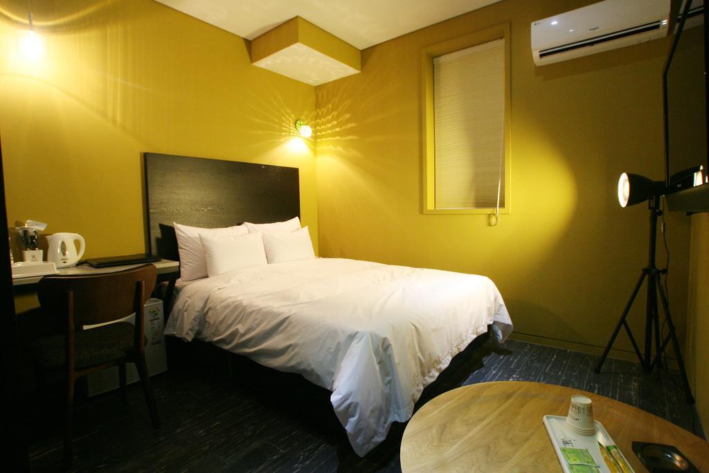 Vvalt Hotel سيول الغرفة الصورة